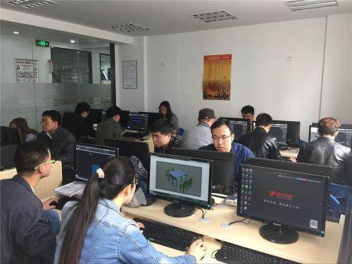 如何在合肥選擇PS培訓機構？學多久能掌握？
